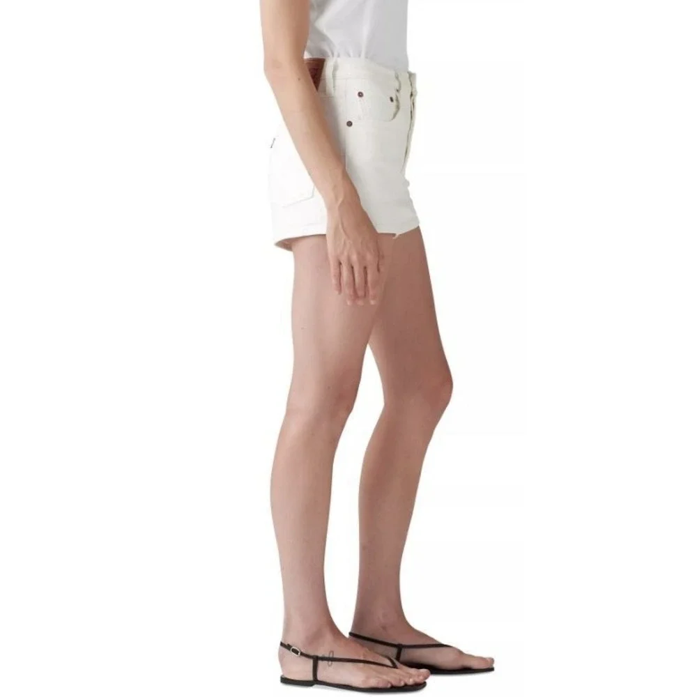 Levi's Women's 501‎ Original Shorts Button Fly High-Rise Denim in White Size 34